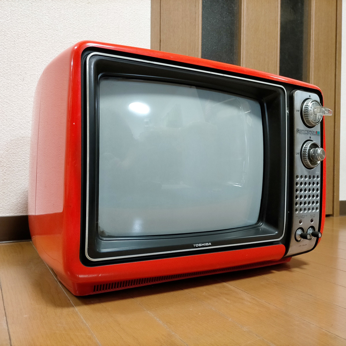セール 昭和東芝カラーテレビブラウン管18 M 5 11 lCトランジスタ式