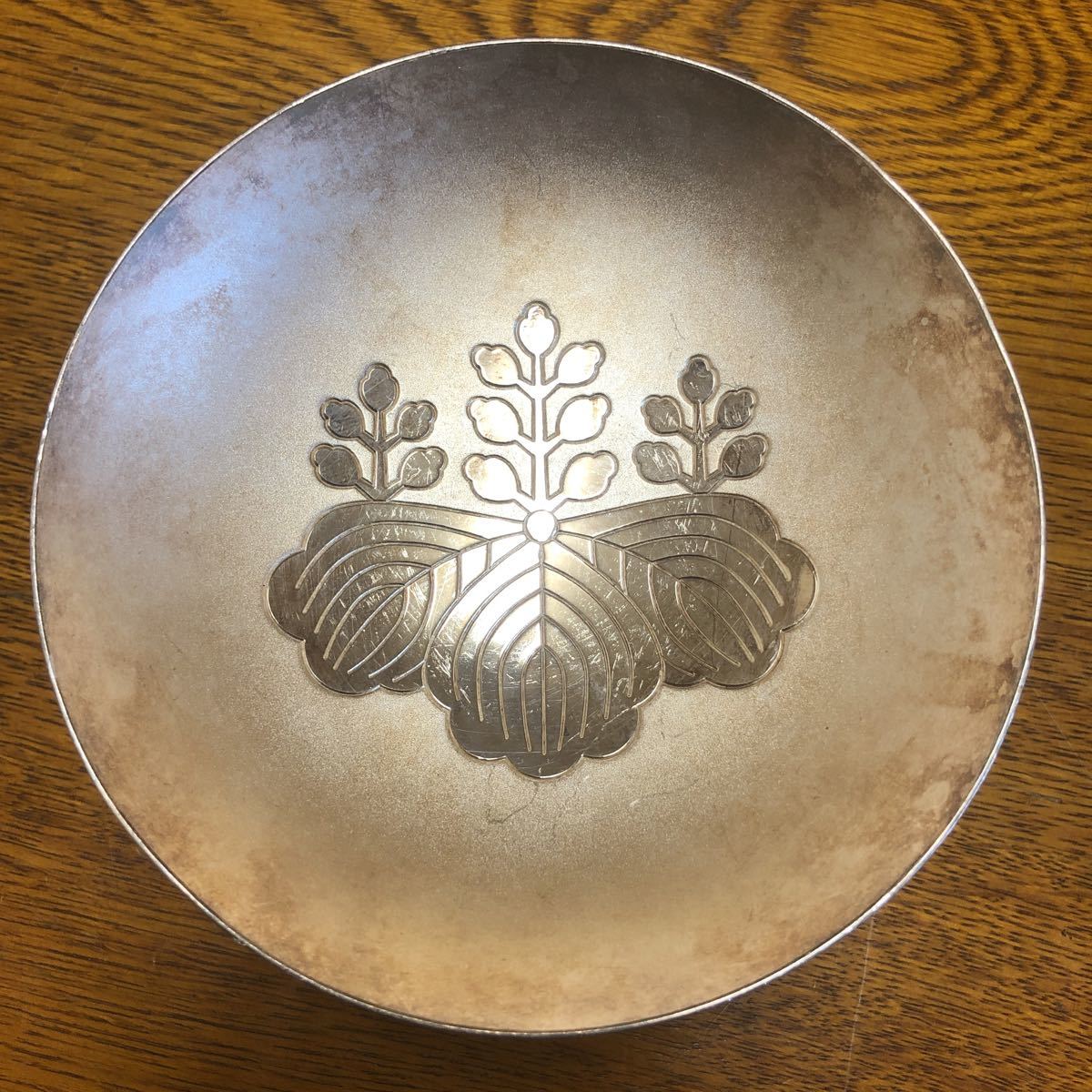 銀杯 内閣総理大臣 贈 造幣局製 純銀製刻印あり140g 木箱あり