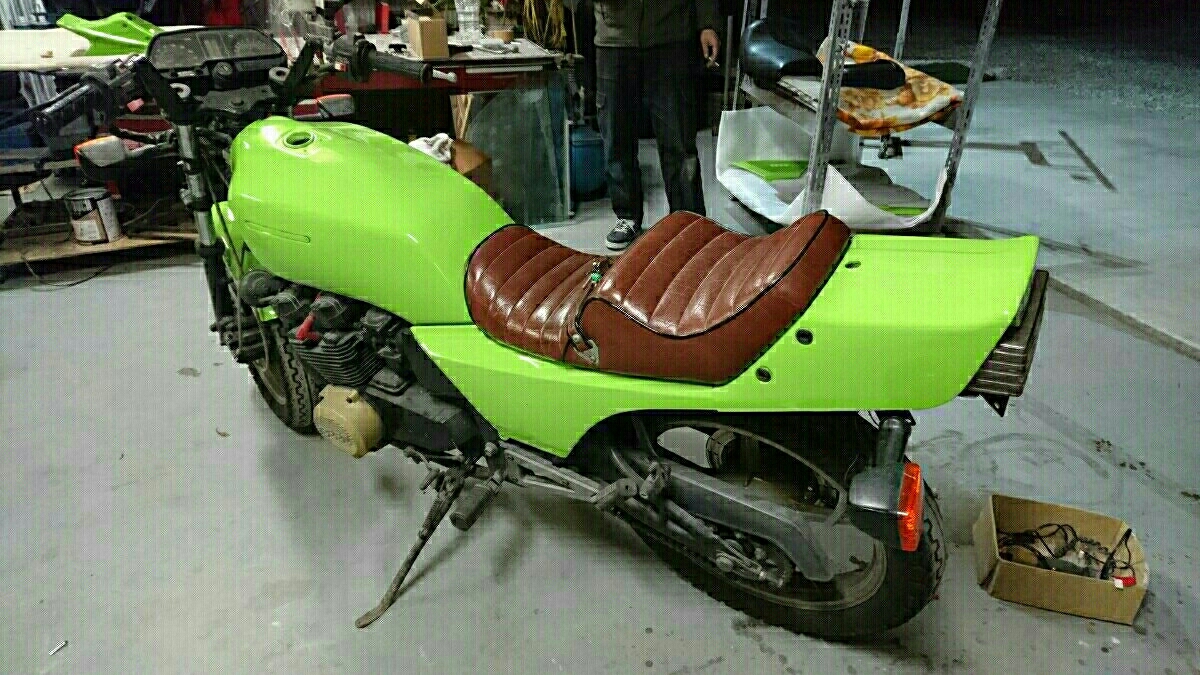 gpz400f z400gp gpz750f z1000r 純正テールレンズ 【公式通販】