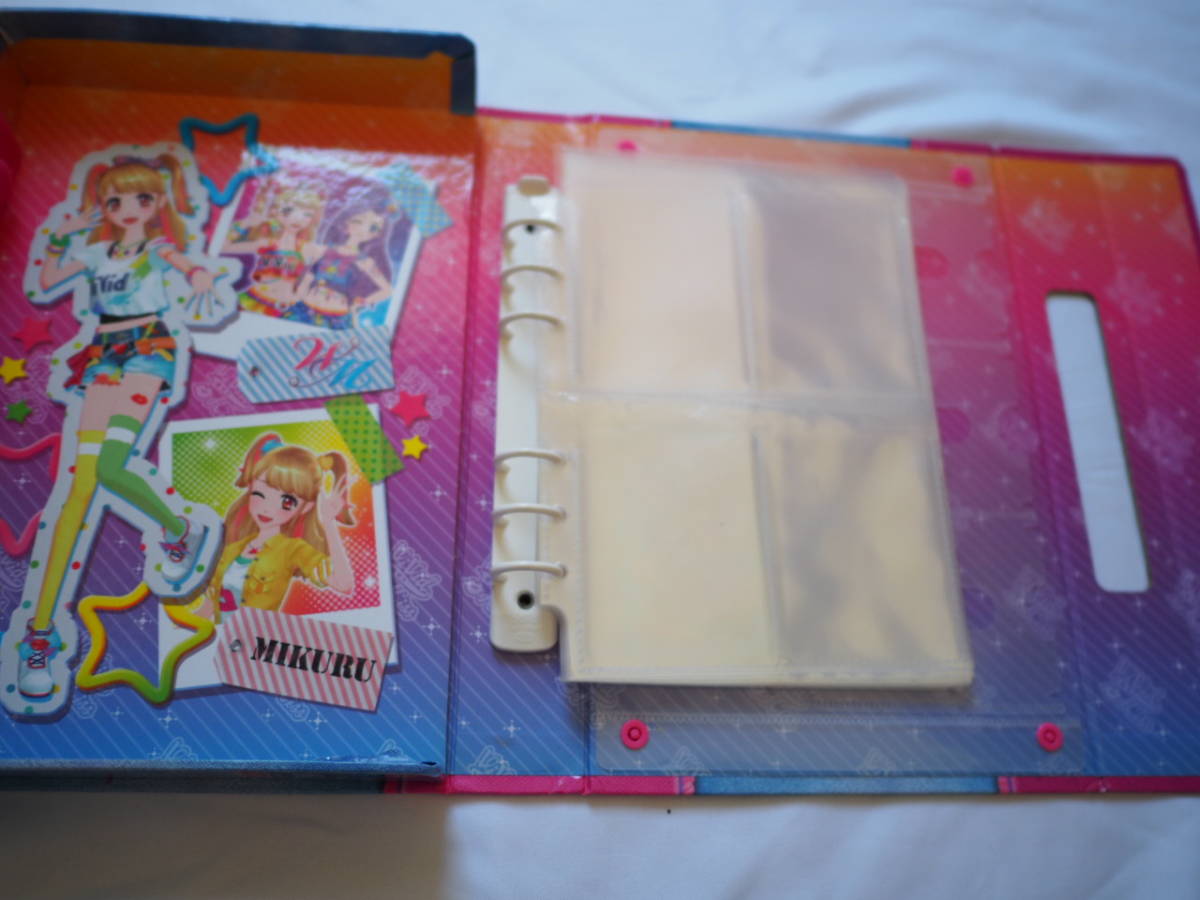 アイカツ バック型バインダー ヴィヴィッドキッス バンダイ 商品