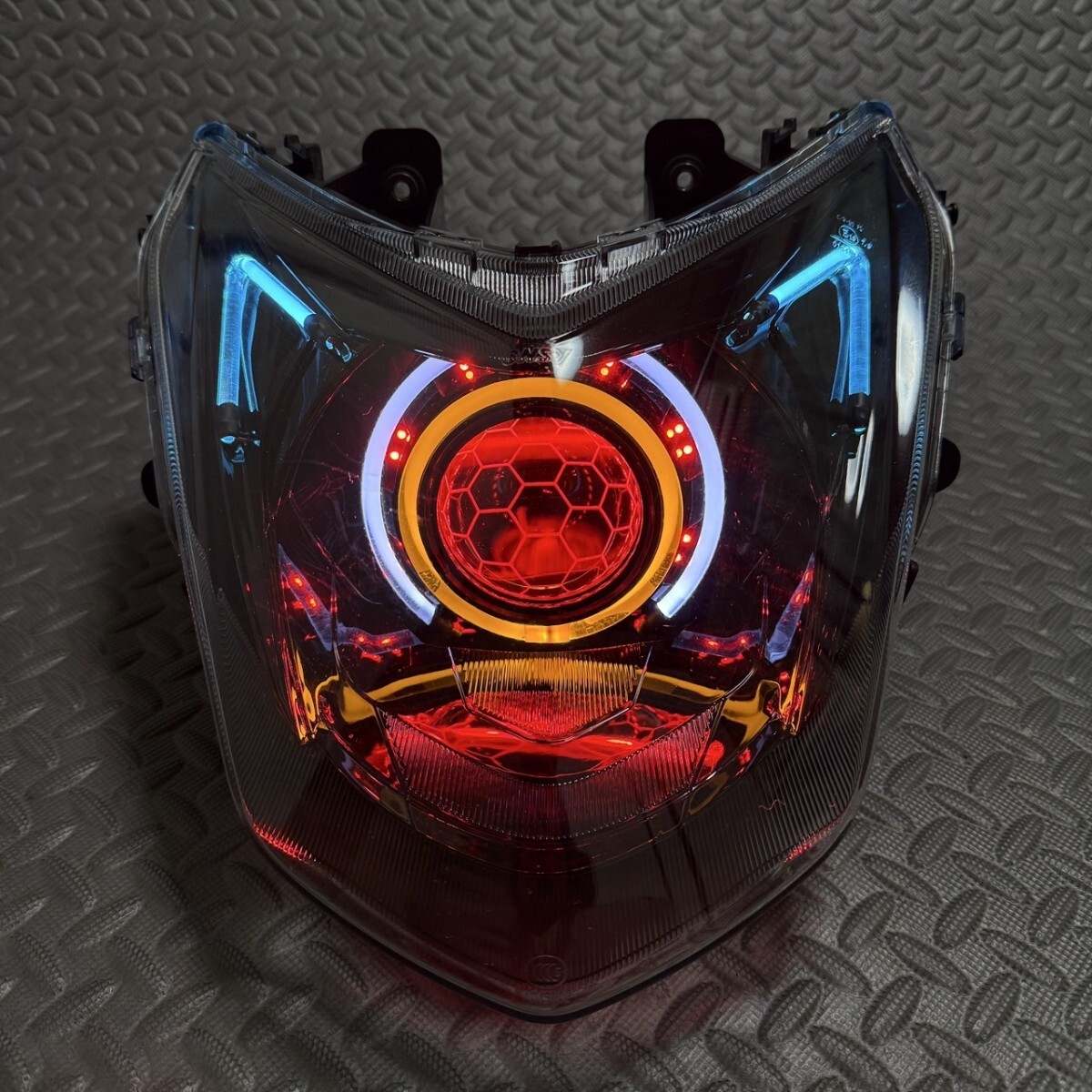 レッドシグナスX 3型 レッドシグナスX 3型 デビルアイ 社外ヘッド