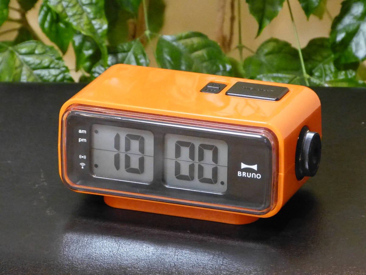 BRUNO デジタル置時計 BCR003 レッド 箱無し BRUNO デジタル置時計