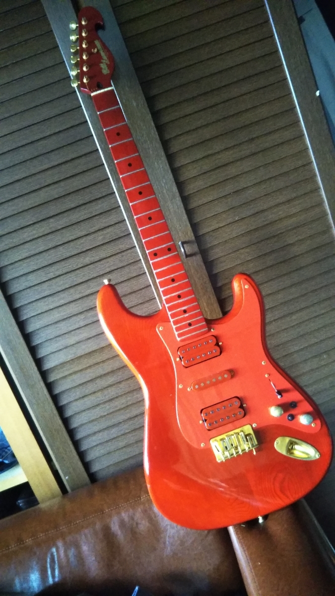 ☆美品「Bill Lawrence ビルローレンス BL3M-55G STRシースルーレッド