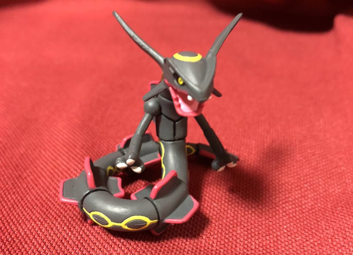 ポケモン モンコレ 黒い メガレックウザ 色違い 開封品】[ポケモン