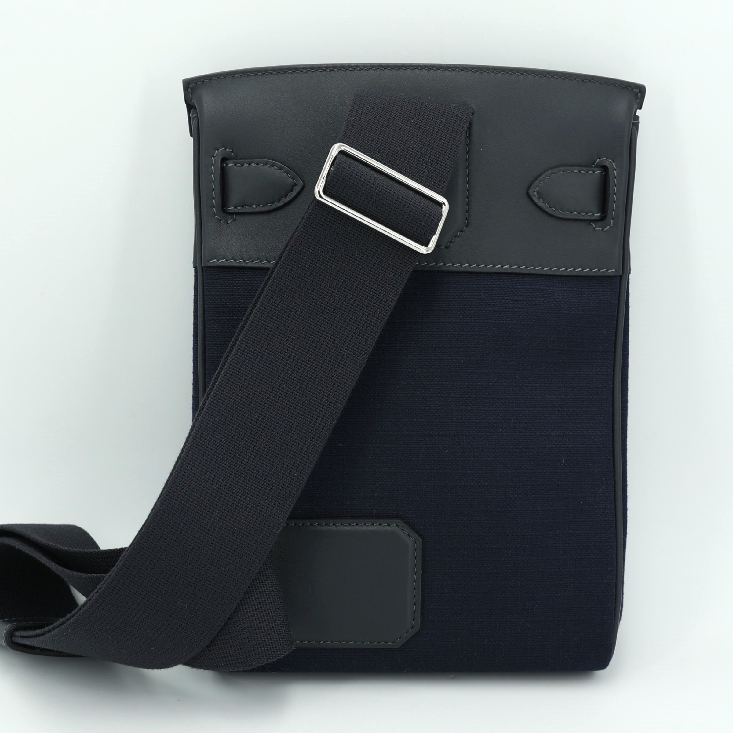 ランク N 新品 HERMÈS エルメス アッカドPM ブラック ブルーニュイ (2Z