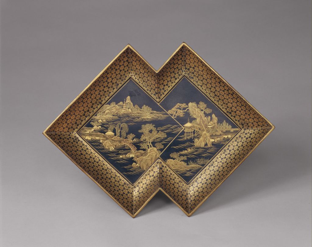 漆器文箱 金粉風景画 紫色内装 漆器文箱 金粉風景画 紫色内装 展讯