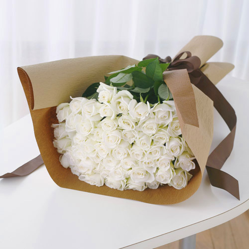 佐藤薔薇47本 佐藤薔薇47本 バラの花束 （47本）