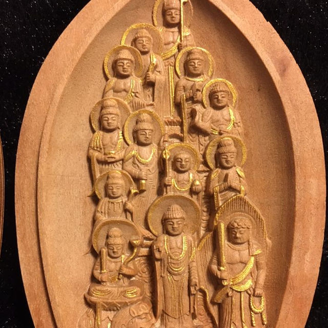 高級香木白檀 聖観音菩薩御守 白檀の千手観音様のお守り。香り