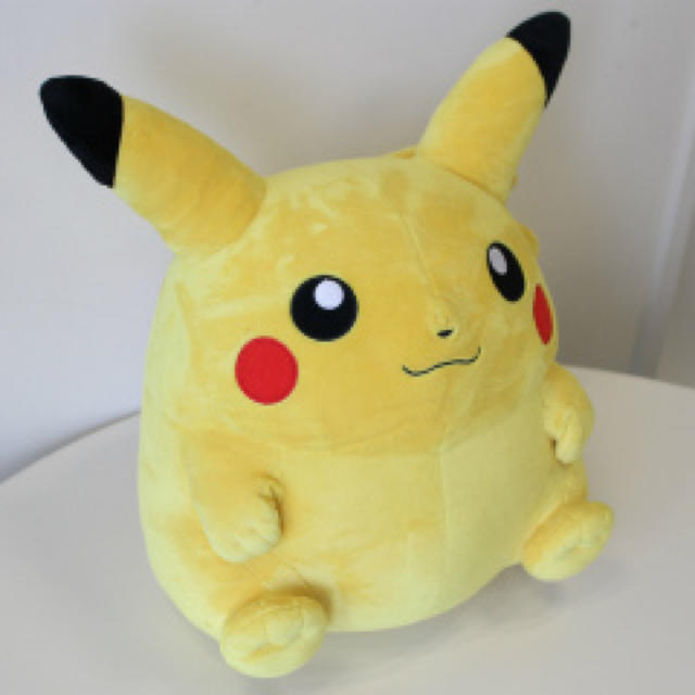 ポケモン BEAMS コラボ 等重量 等身大ぬいぐるみ ピカチュウ オス 6kg