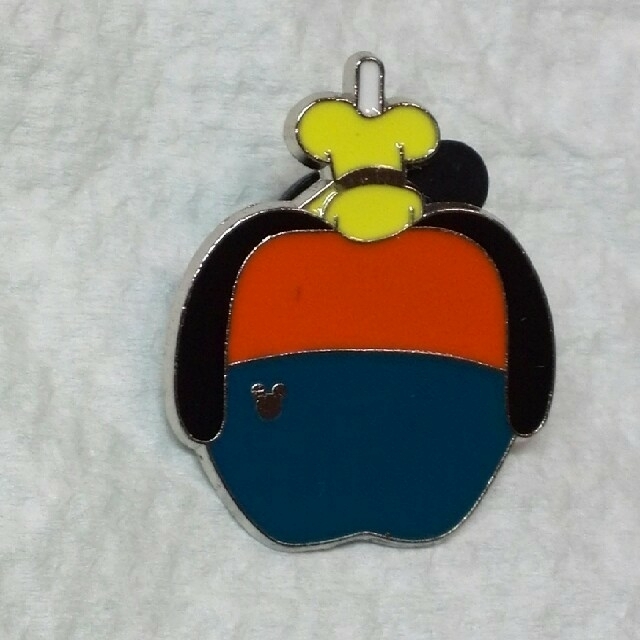 Disney - レア 海外限定 ディズニーピン グーフィー モチーフ 隠れ