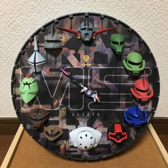 お得，新品】 機動戦士ガンダム 3Dクロック 掛時計
