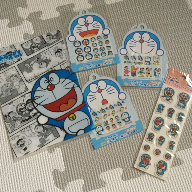 EPOCH - ドラえもん ミニクリアファイル シールセットの通販 by プロフ