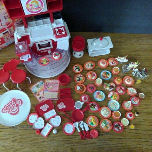 なお様専用 リカちゃん ｱｲﾄﾞﾙｶﾌｪ ｵｰﾌﾟﾝｷｯﾁﾝの通販 by 3156's shop｜ラクマ