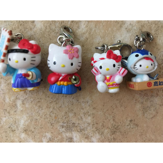 ご当地キティちゃんストラップ20個