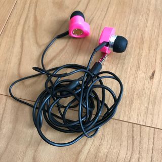 MARC BY MARC JACOBS（ヘッドフォン/イヤフォン）のフリマアイテム一覧