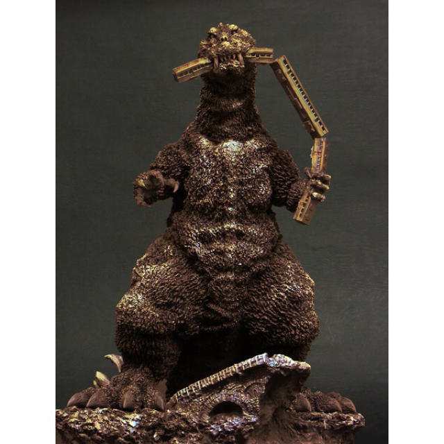 限定 東宝30cmシリーズ 「ゴジラ1954(電車咥え)」ブロンズイメージVer