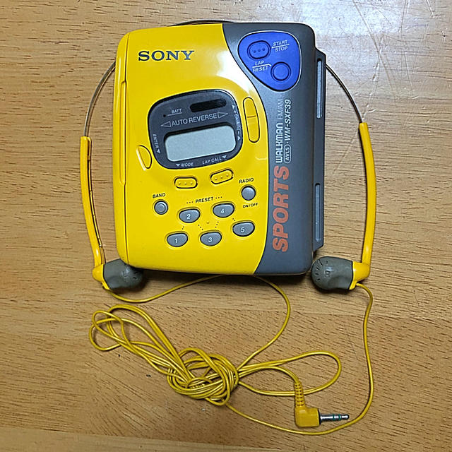 SONY - SONY SPORTS カセットテープウォークマン 80s レトロの通販 by