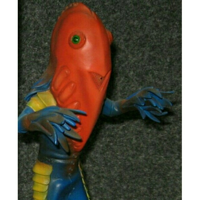 ソフビ メトロン星人Jr やまなや 怪獣郷 ウルトラマンエース Yahoo