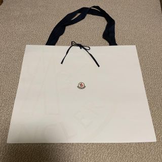 MONCLER（ショップ袋）のフリマアイテム一覧