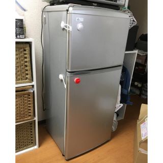 ☆まめ☆【送料込み・匿名配送】小型冷蔵庫 SANYO サンヨー ☆まめ