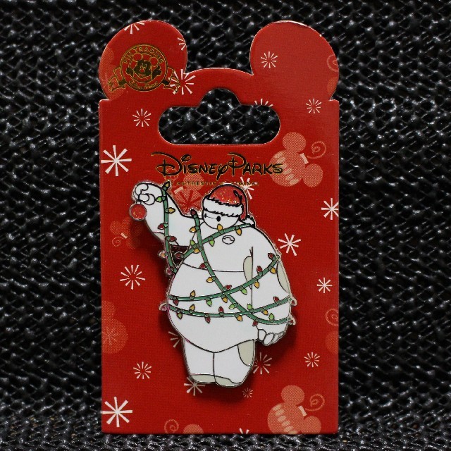 Disney - 【日本未発売】ベイマックス サンタ クリスマス ピンバッジ