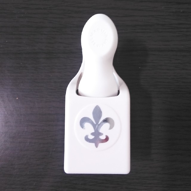 MARTHA - ☆マーサスチュワート☆ ユリの紋章 クラフトパンチの通販 by