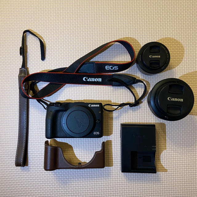 Canon ミラーレス一眼カメラ EOS M3 単焦点・広角ズームレンズセット
