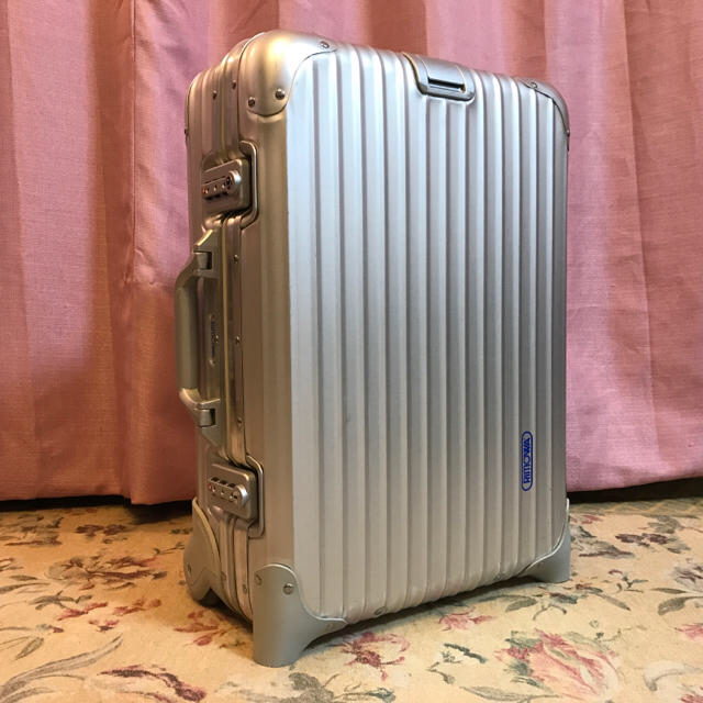 RIMOWA - RIMOWA リモワ トパーズ 廃盤 青ロゴ 希少 32L 2輪 中古の