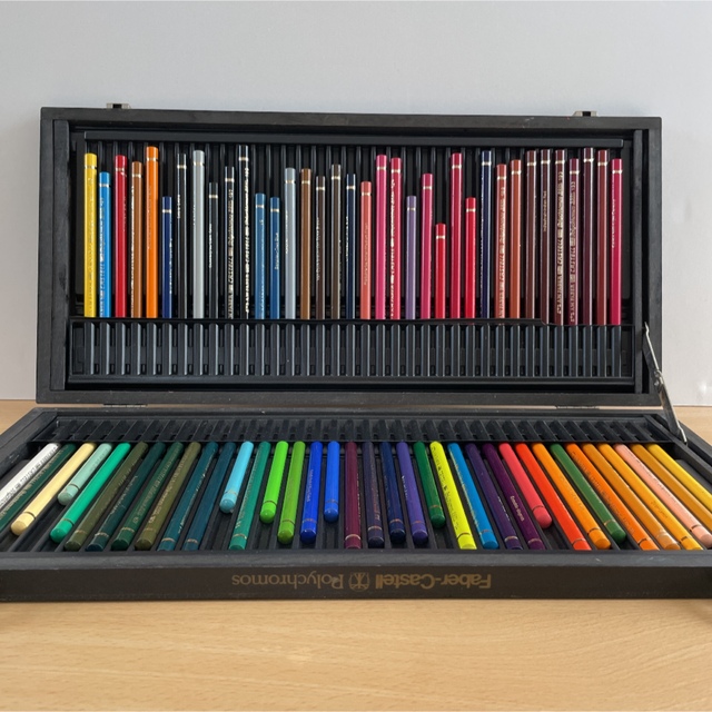 ファーバーカステル ポリクロモス 色鉛筆100色セット 木箱セット 最終