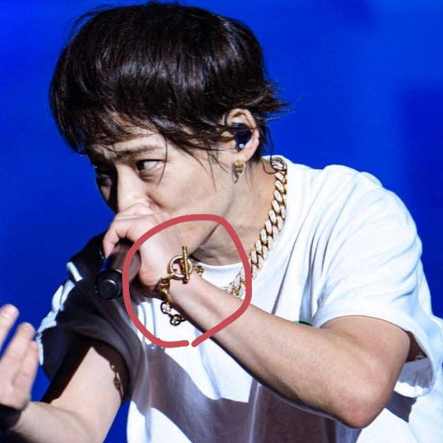 UVER world TAKUYA∞着用 ブレスレットの通販 by 69_ shop｜ラクマ