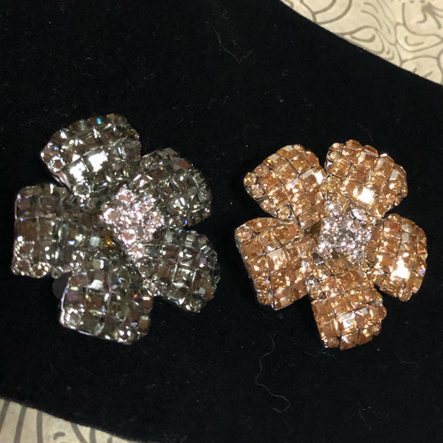 FOXEYお花ブローチ2色 FOXEY FLEUR フォクシー フラワー ブローチ