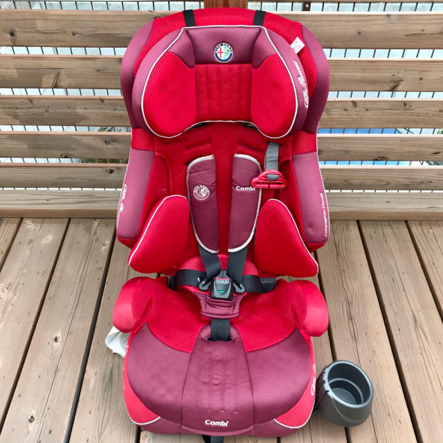 コンビ ジョイトリップ チャイルドシート アルファロメオ (レッド