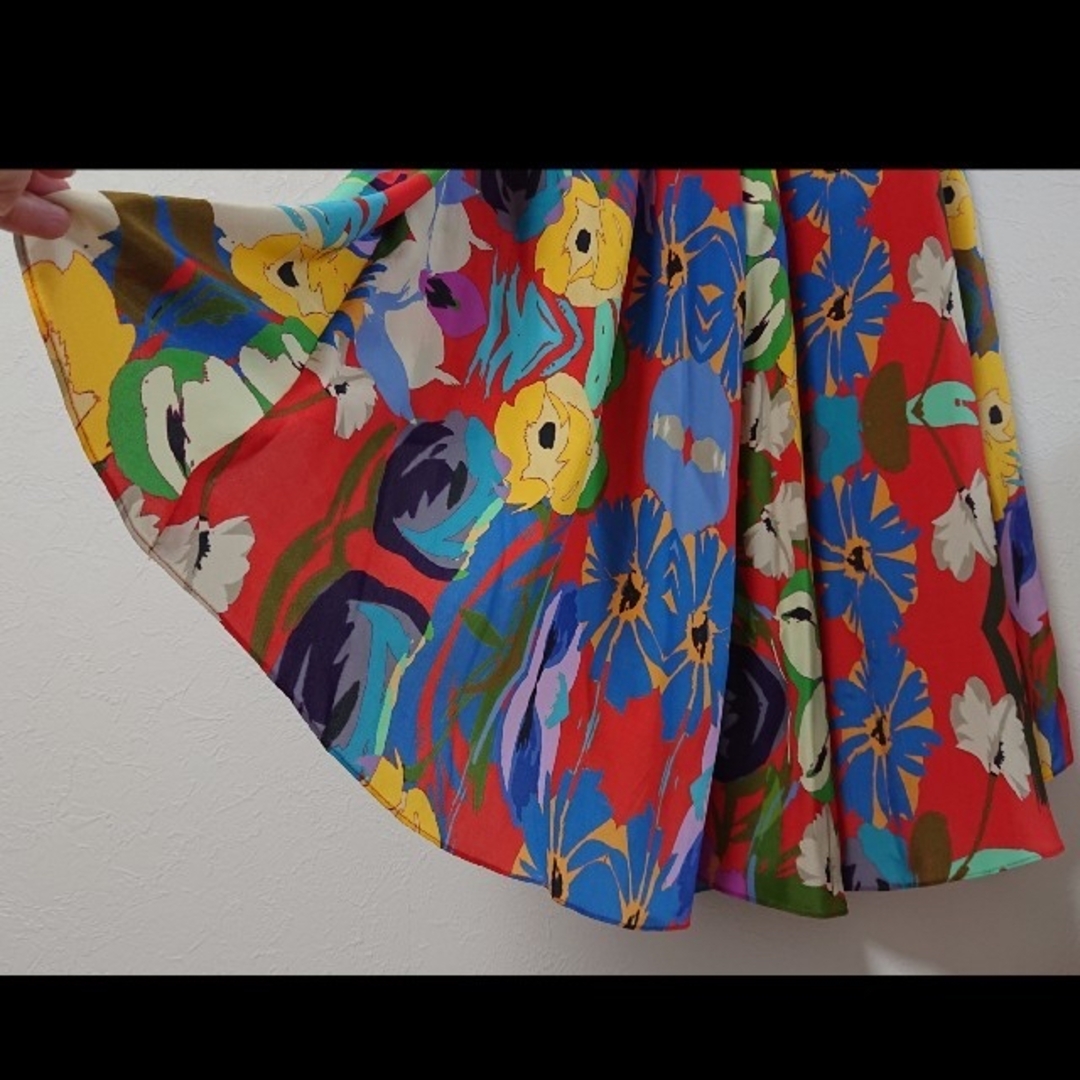 GRACE CONTINENTALフラワープリントラップパンツ