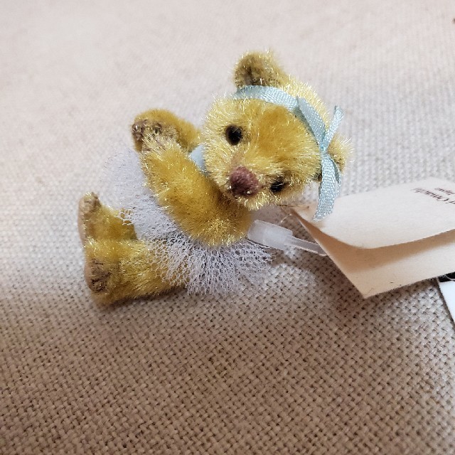 小さなミニチュアベア。小町さえりさん作 小町さえりのテディベア5周年記念