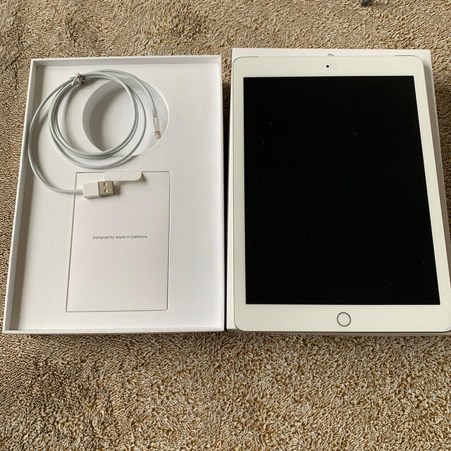 iPad 第6世代 128GB SIMフリー