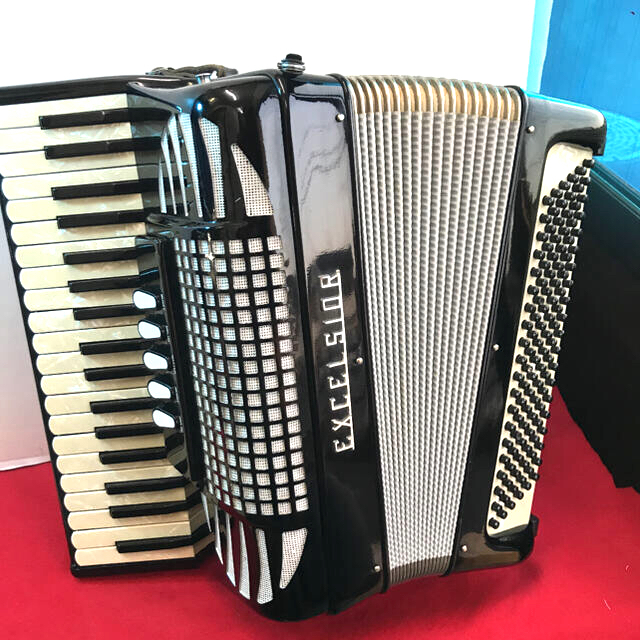希少 EXCELSIOR イタリア製 303 後期型 アコーディオン ケース付 希少