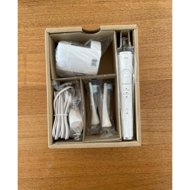 新品未使用】Panasonic 音波振動歯ブラシドルツEW-CDP33-W-白