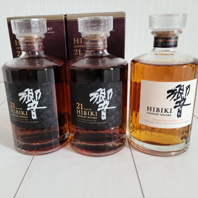 サントリー響21年、山崎NV 2本セット 響 21年 2本セット 響