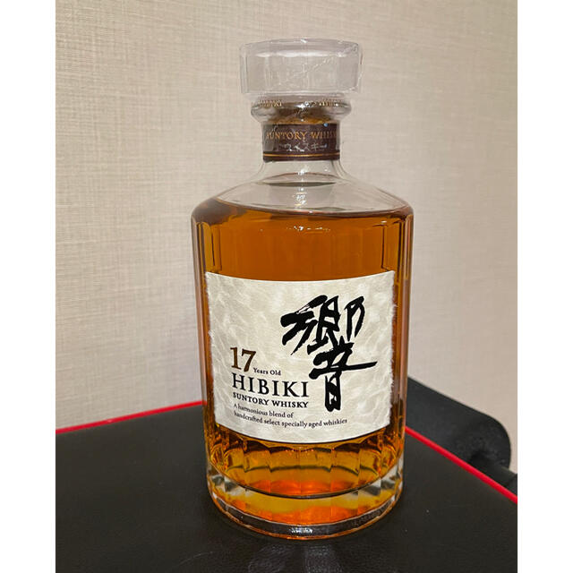 サントリー 響 17年 700ml 箱無し サントリー 響 17年 箱なし 700ml