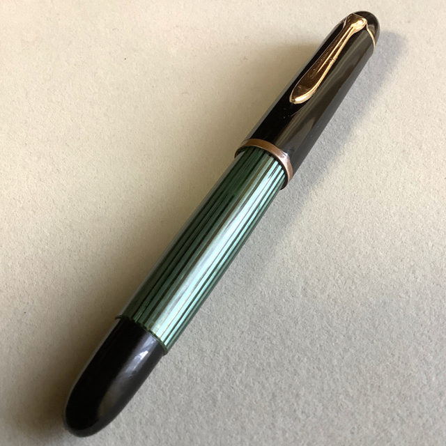 明治時代 御深井焼 蕪の葉の図 壺 最高 花入れ 花生け オブジェ 高さ19.1cm