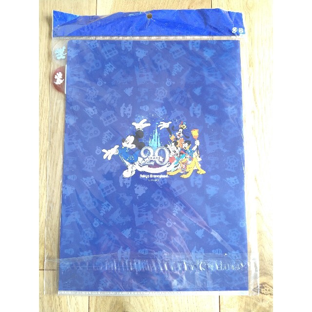 Disney - ディズニーランド20周年 クリアファイルの通販 by レモン