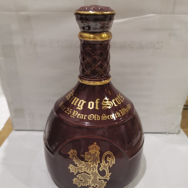 希少】King of Scots 25年，17年 赤陶器ボトル 2本セット 飲料・酒