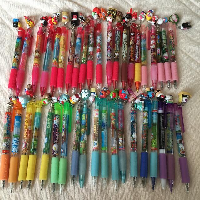 Hello Kitty ボールペン 、シャープペン ご当地16本セット ハロー