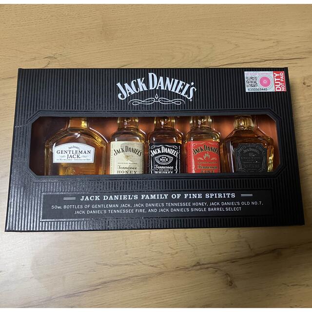 ジャックダニエルの50mlミニボトル5本セット】の通販 by u-key｜ラクマ