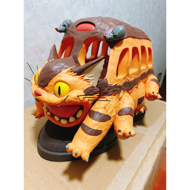 特大ネコバスフィギュア となりのトトロ ネコバス み～つけた！ ジブリ