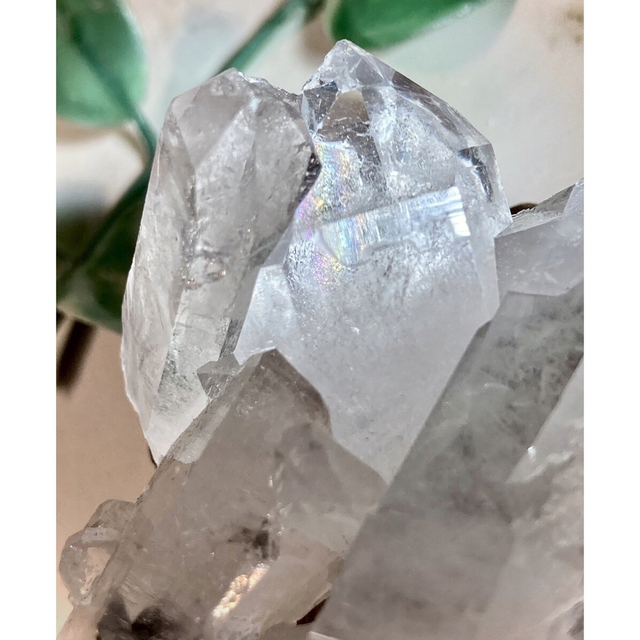 シルバールチル内包✨ レインボー ブラジル・ミナスジェライス州 水晶