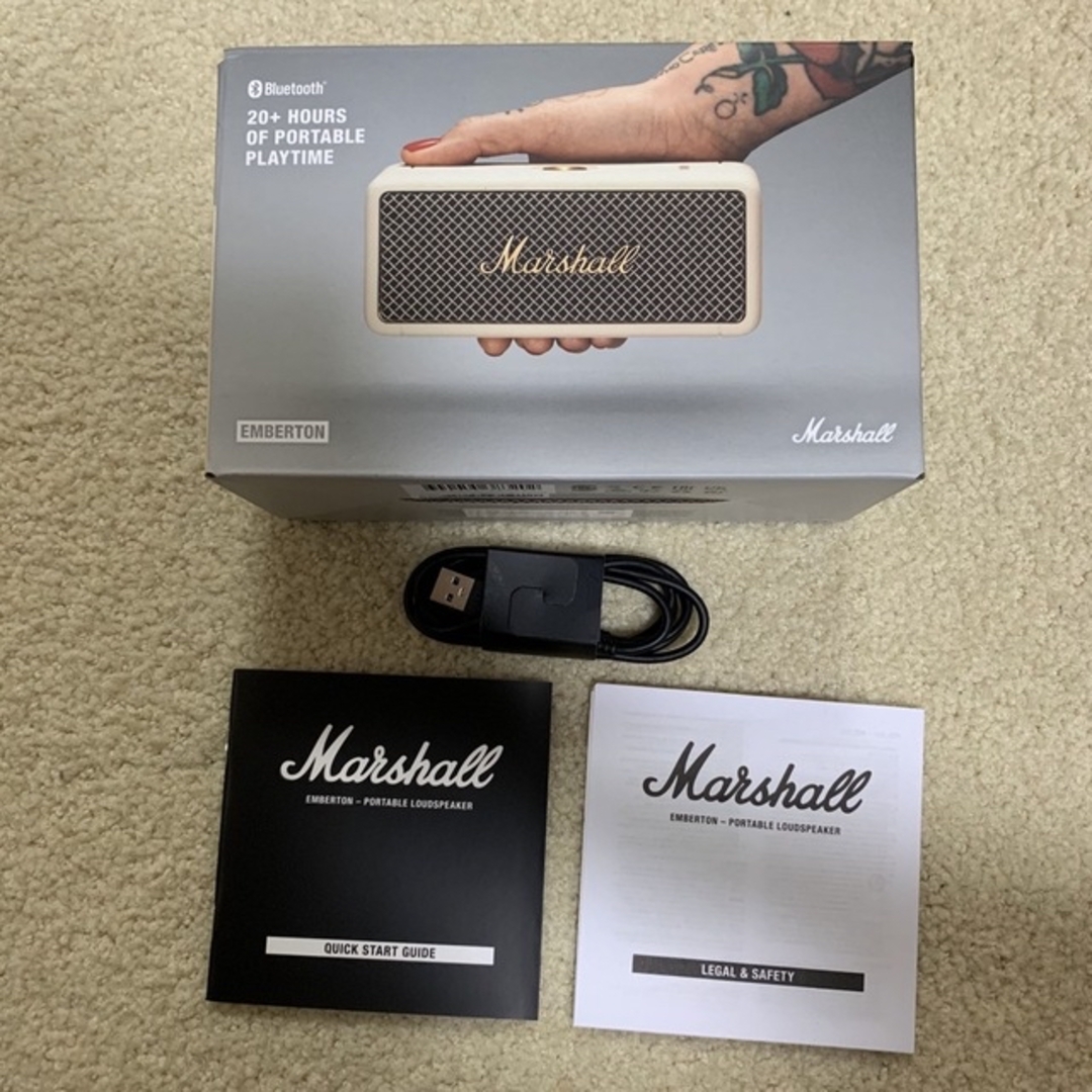 Marshall Emberton クリーム ワイヤレススピーカー