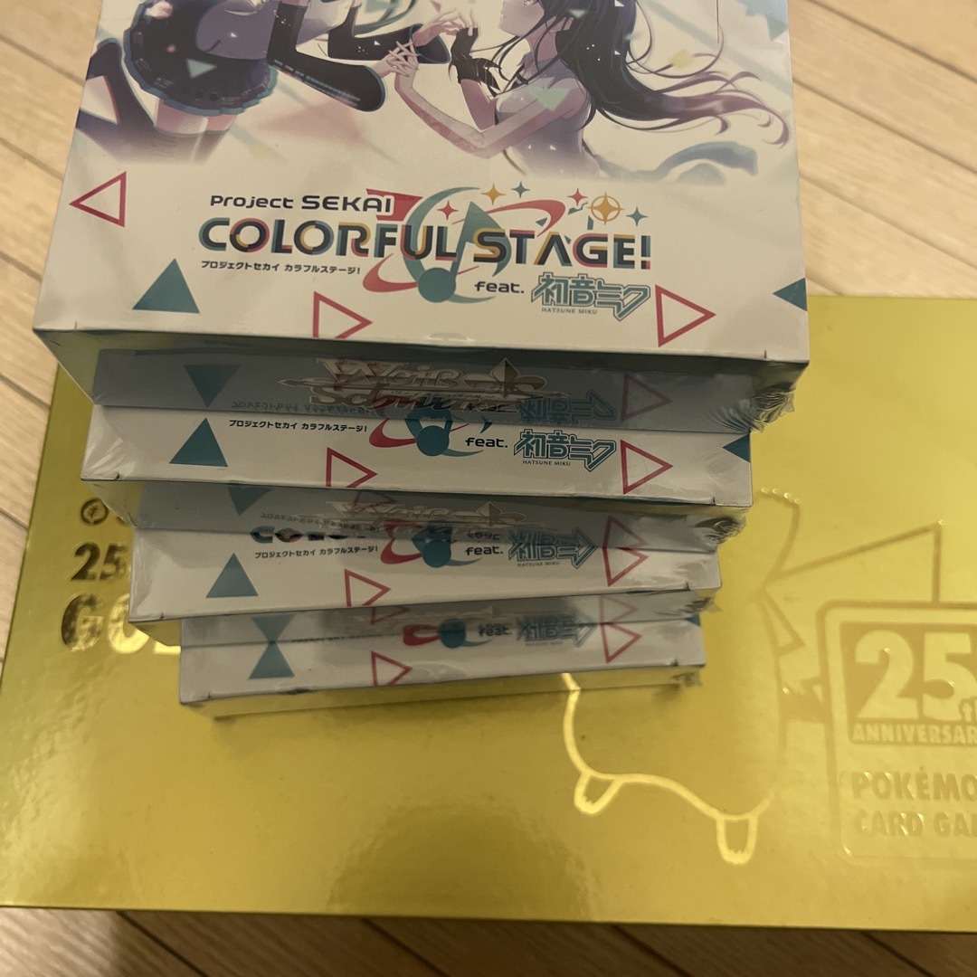 ヴァイスシュヴァルツ初音ミク未開封 4box プロジェクトセカイ