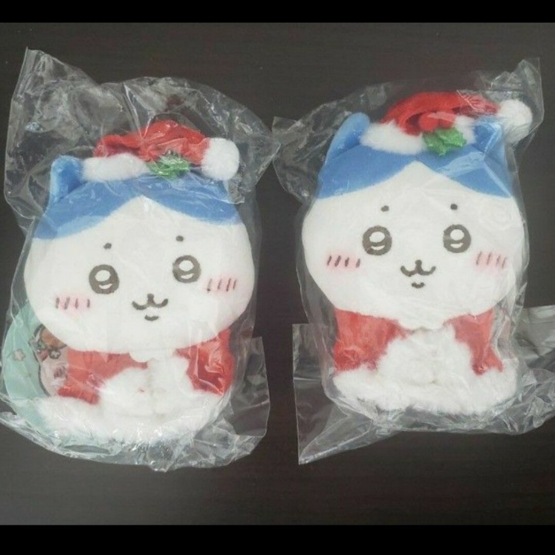 お顔厳選】ちいかわ ハチワレ サンタさんだ！ 持ちますマスコット