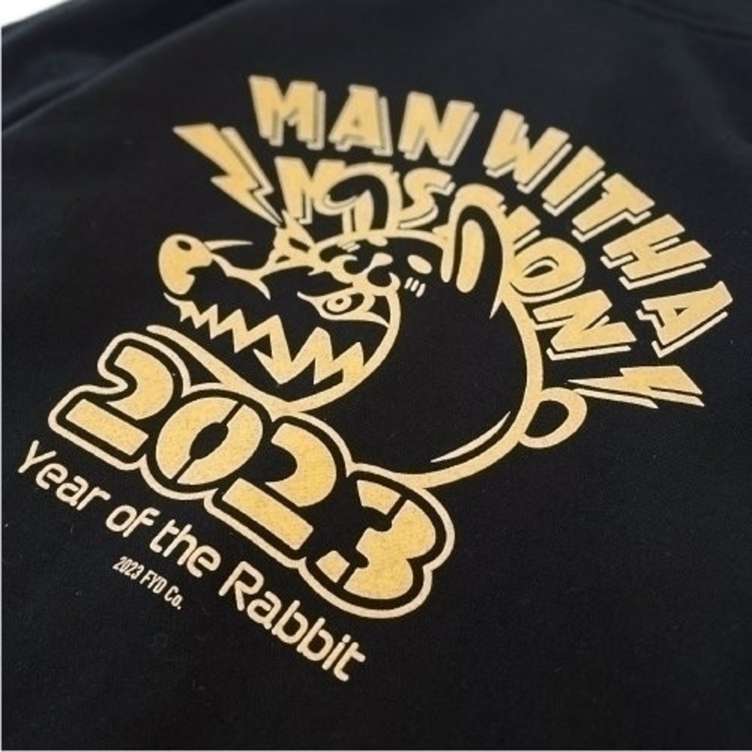 MAN WITH A MISSION - MAN WITH A MISSION 干支 兎パーカー 新品 未